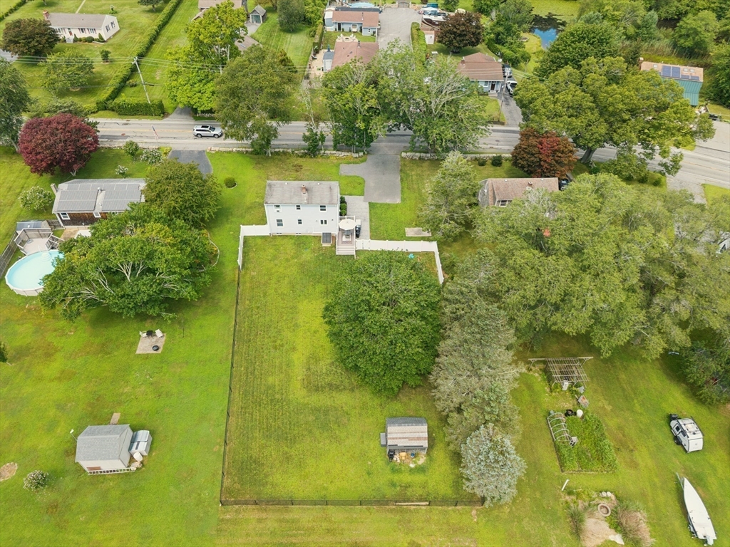 706 Russells Mills Rd