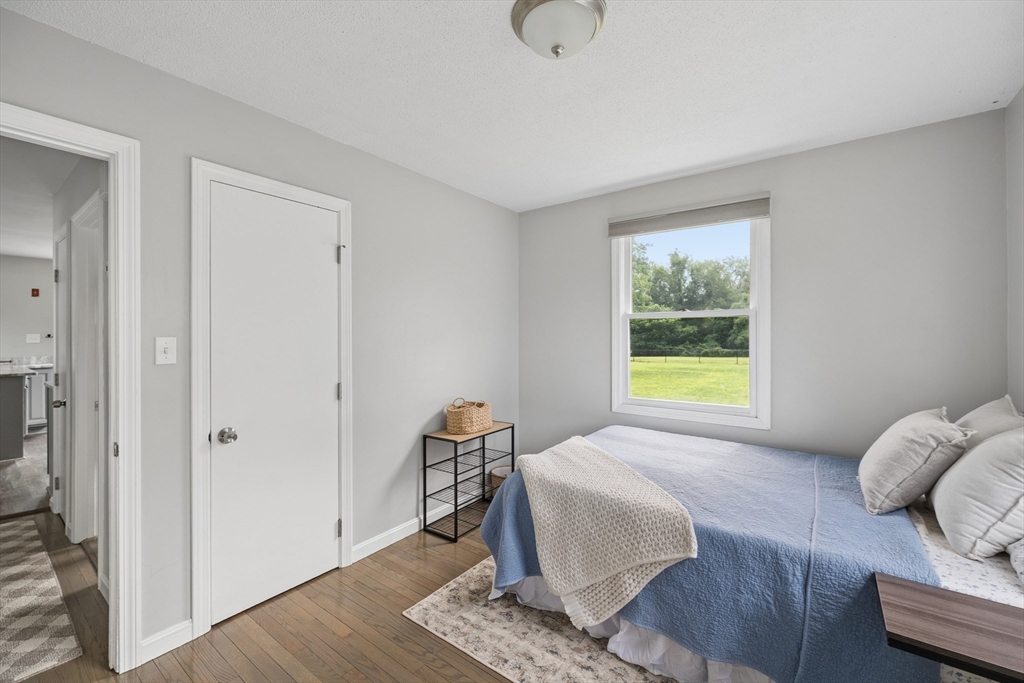 706 Russells Mills Rd