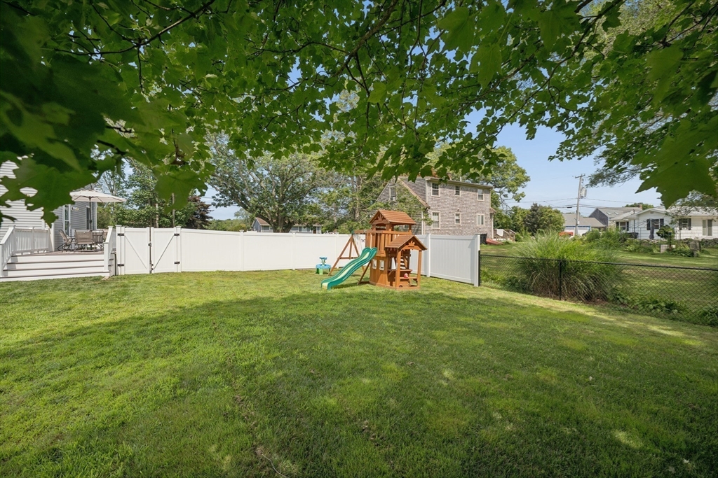 706 Russells Mills Rd