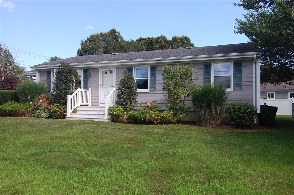 156 Russells Mills Rd