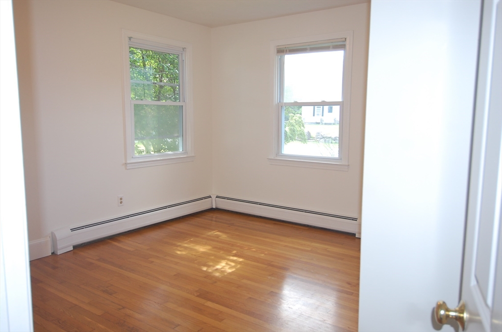 156 Russells Mills Rd
