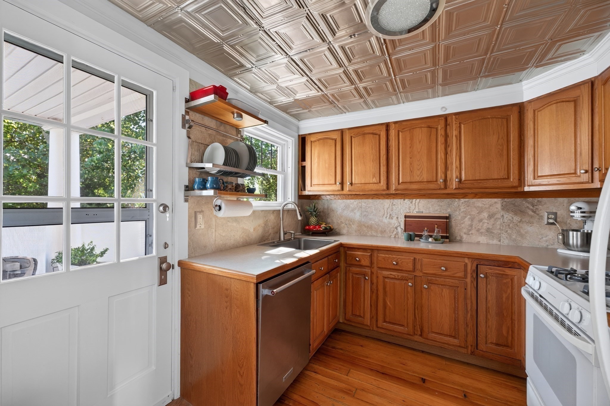 10 West St