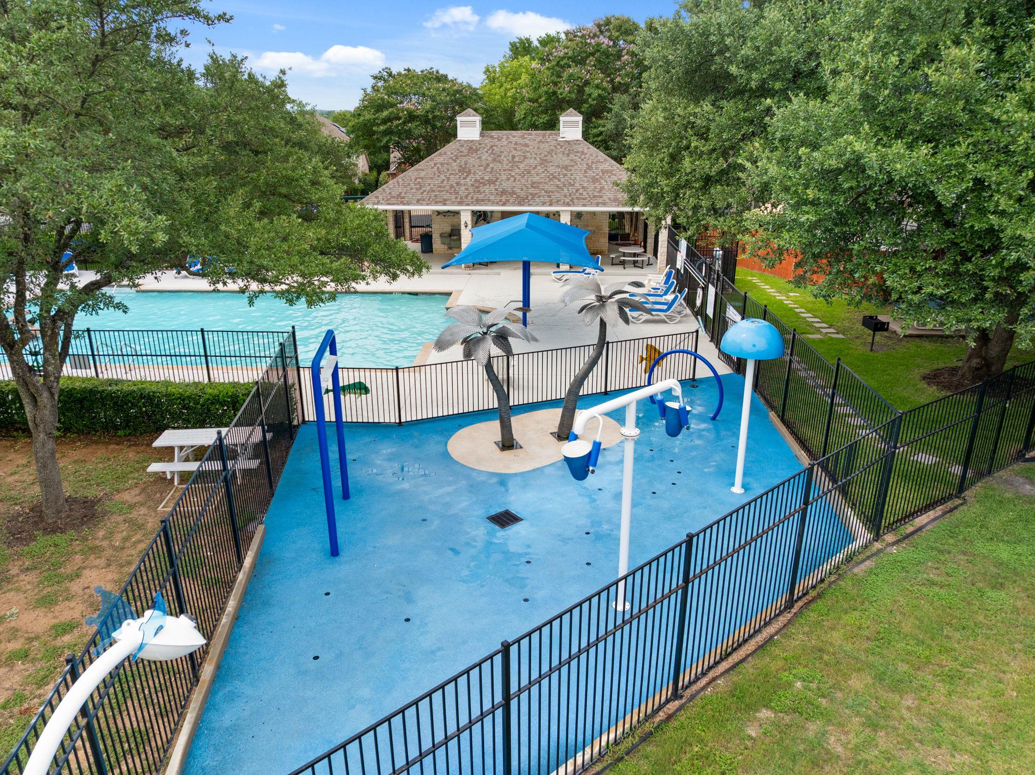 10916 Colonel Winn LOOP