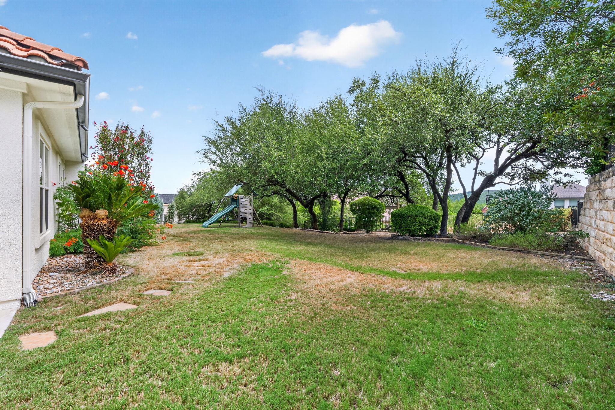 402 Aria DR