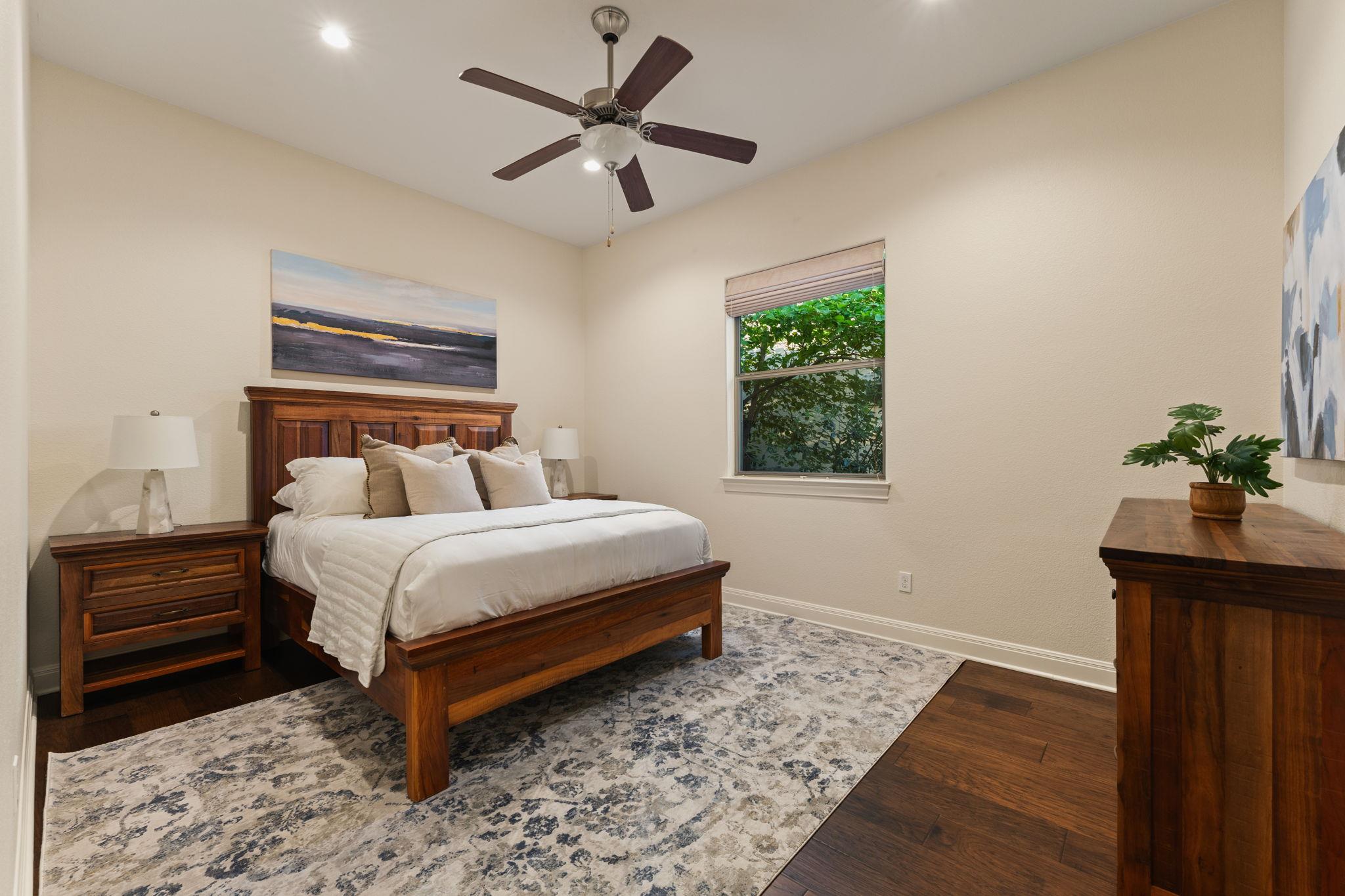 15405 Swiss Alps CT