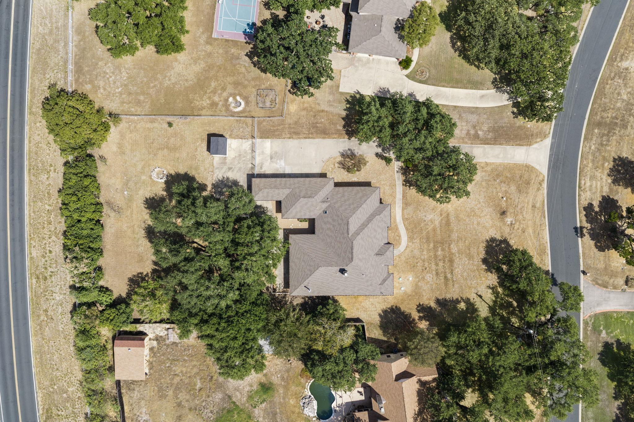 2004 Fountainwood DR