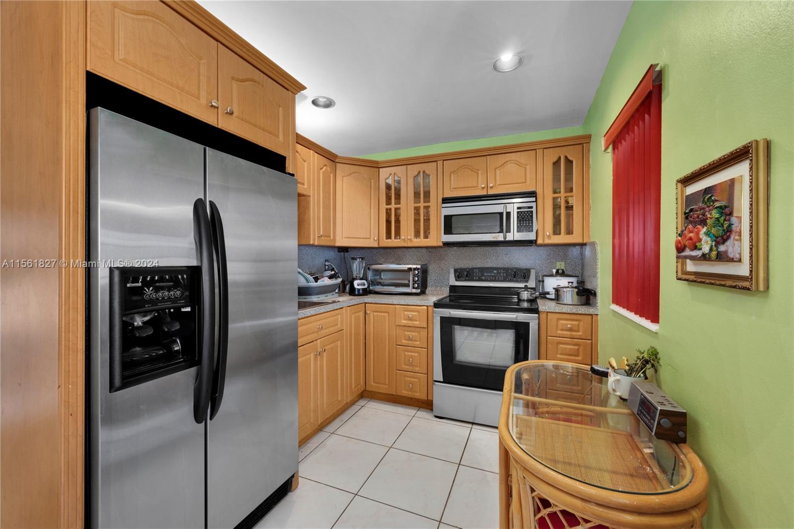4309 SW 69th Ave