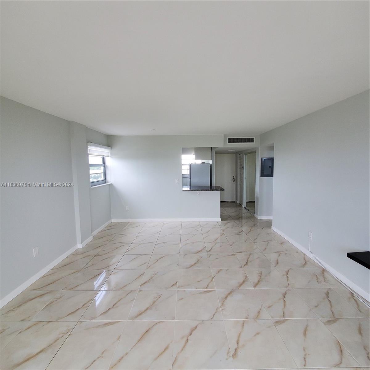 16400 NE 17th Ave # 703