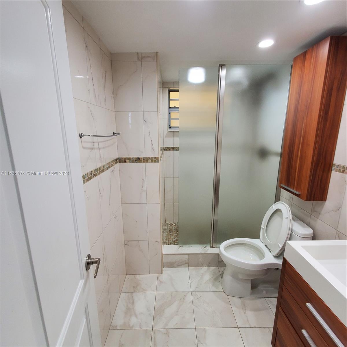 16400 NE 17th Ave # 703