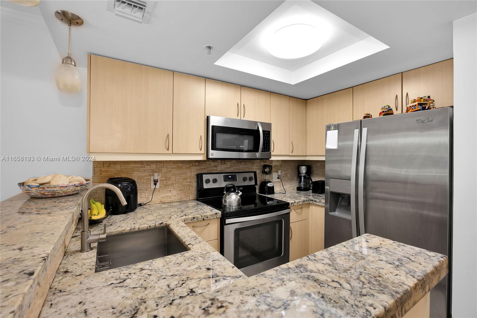 2951 S Bayshore Dr # 307