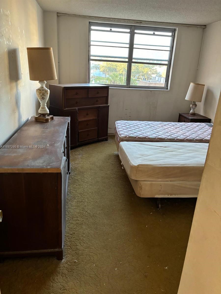 16400 NE 17th Ave # 306
