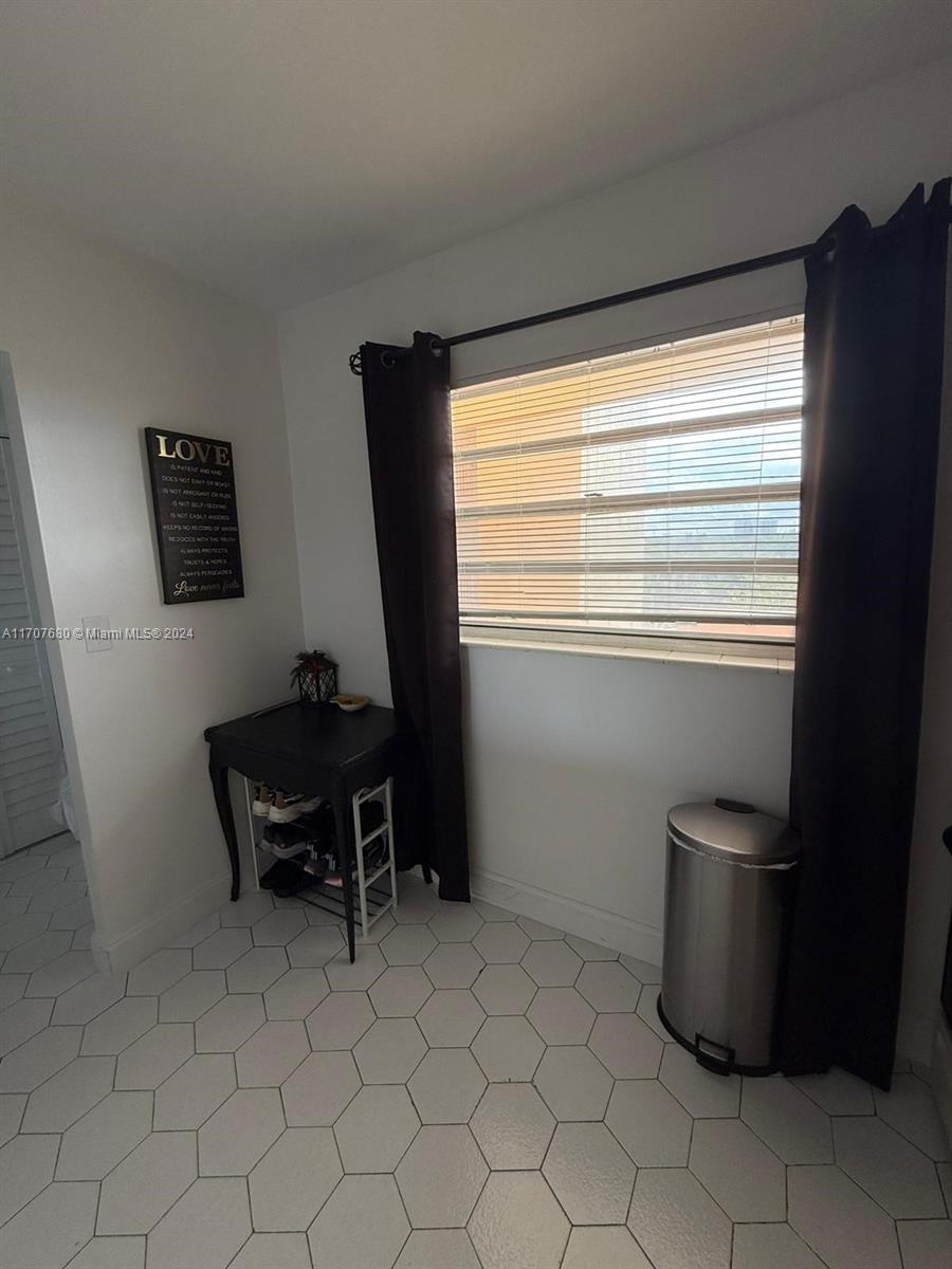 16400 NE 17th Ave # 504