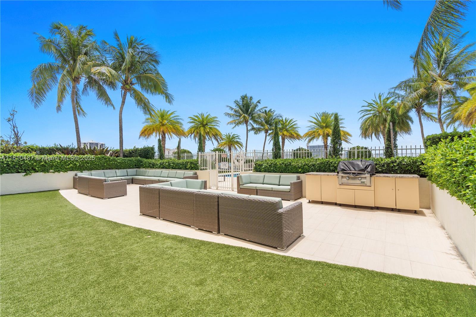 3000 Coral Way # 510