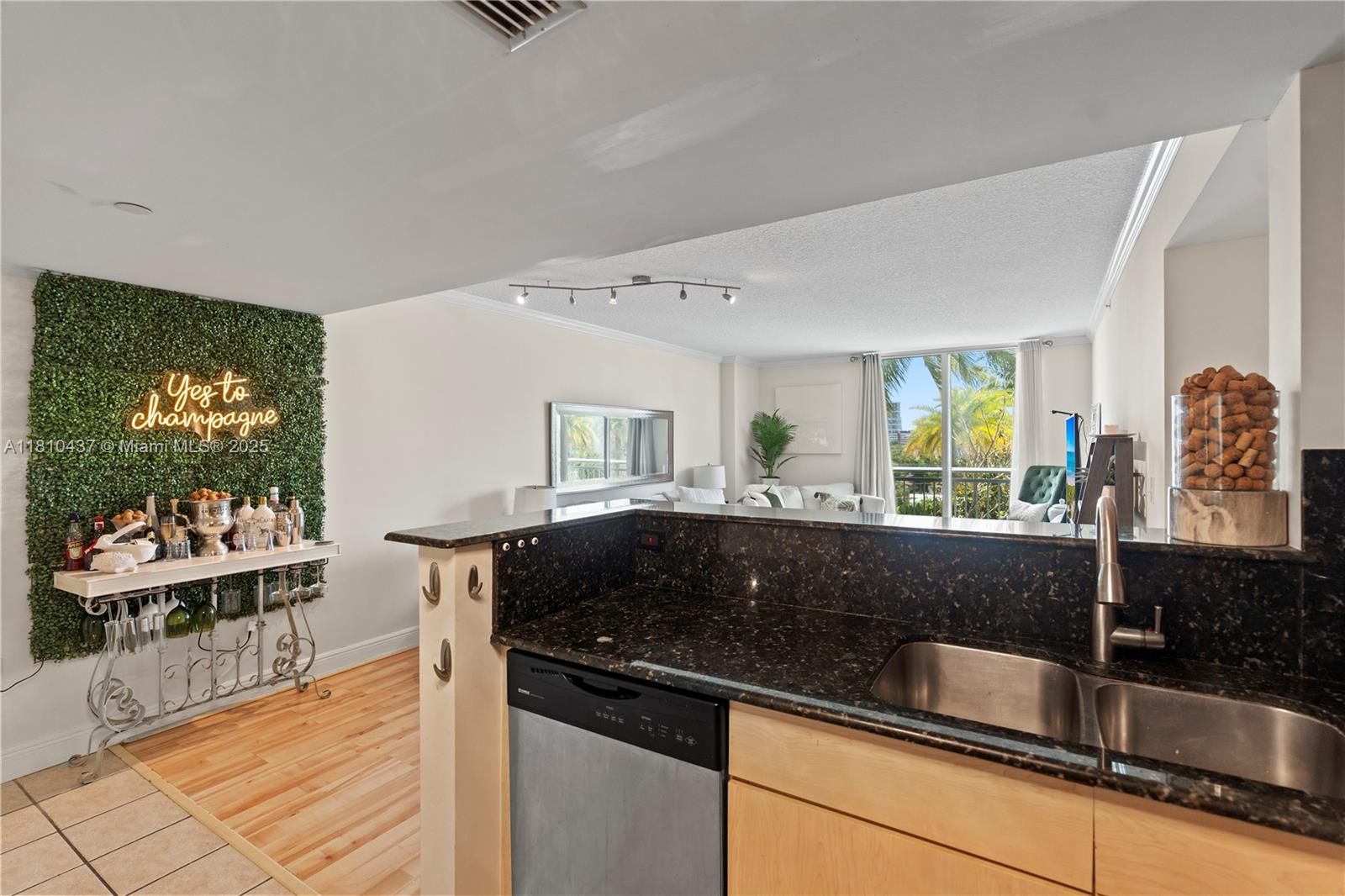 3000 Coral Way # 510