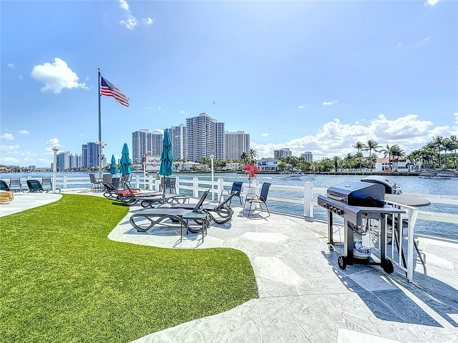 3209 S Ocean Dr # 6O