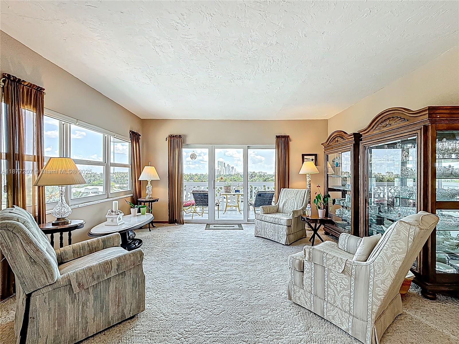 3209 S Ocean Dr # 6O