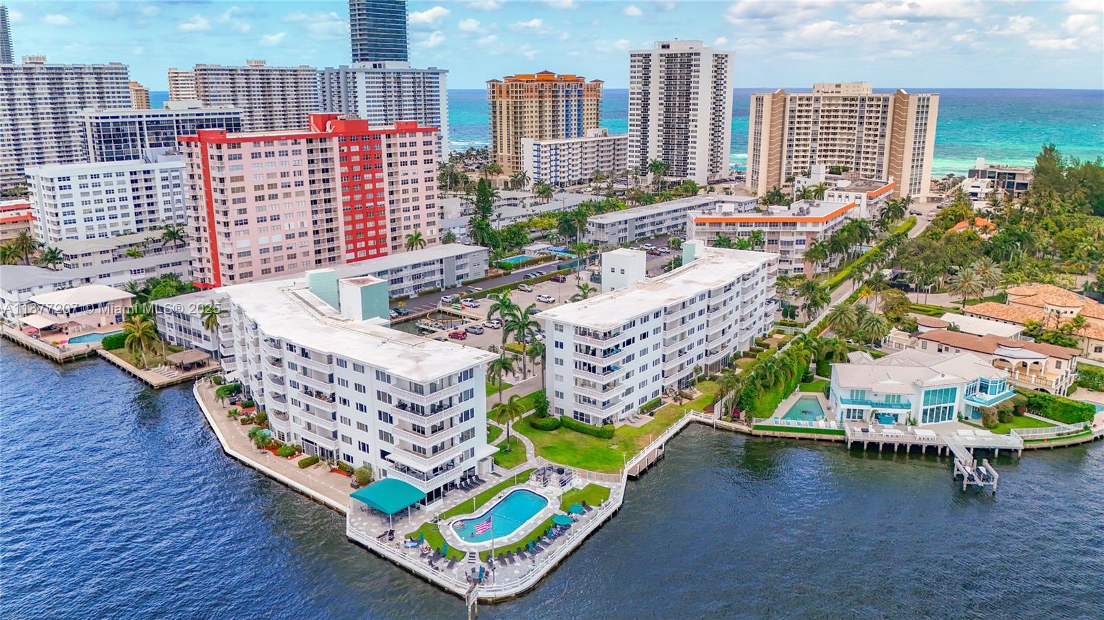 3209 S Ocean Dr # 6O