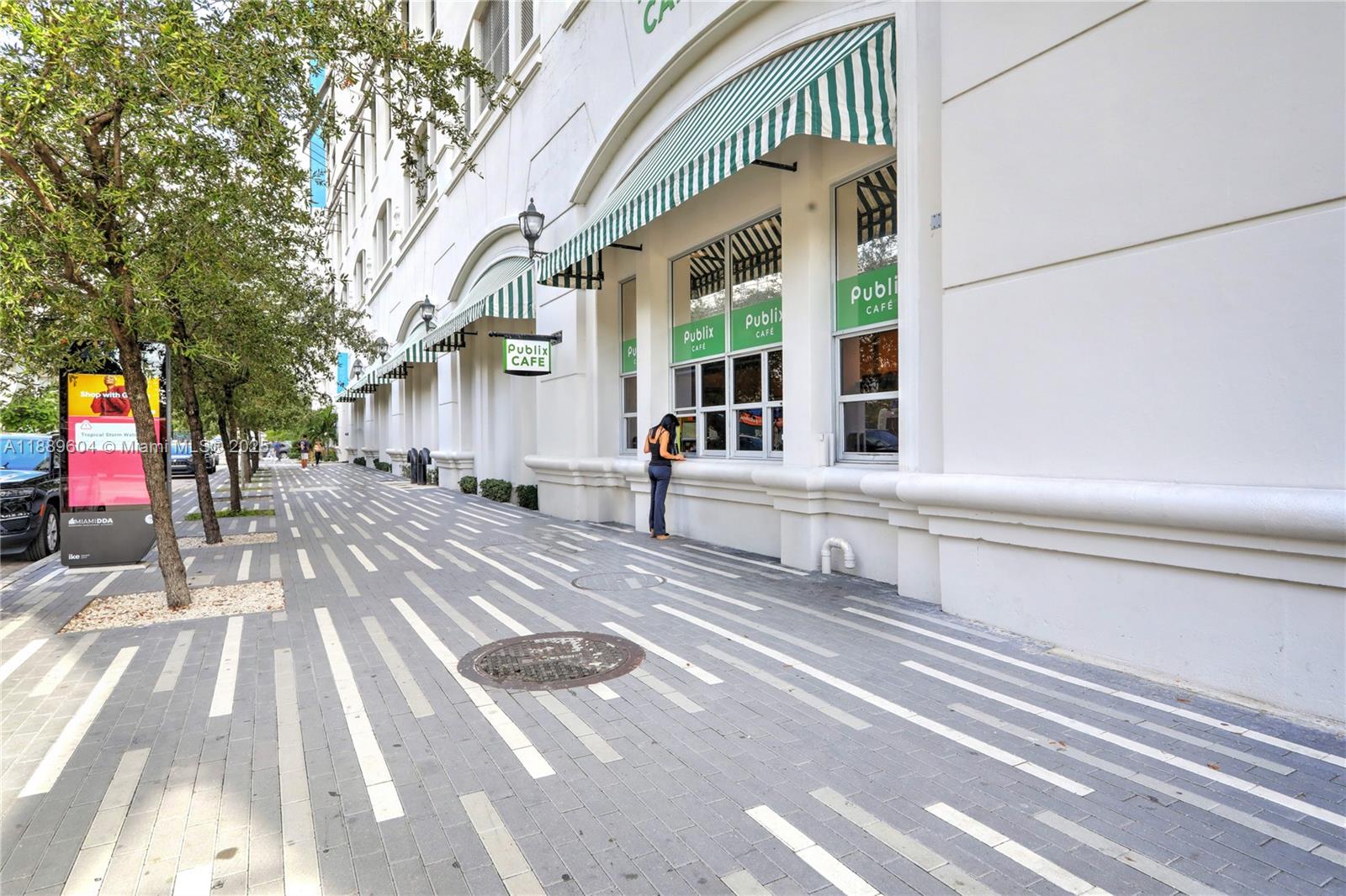999 SW 1st Ave # 2011