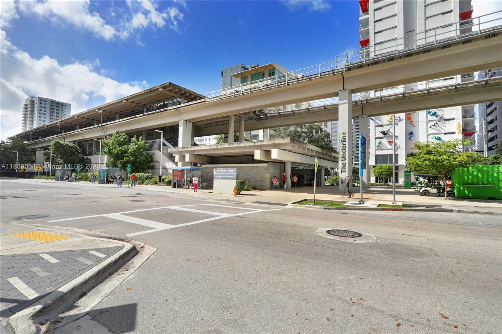 999 SW 1st Ave # 2011