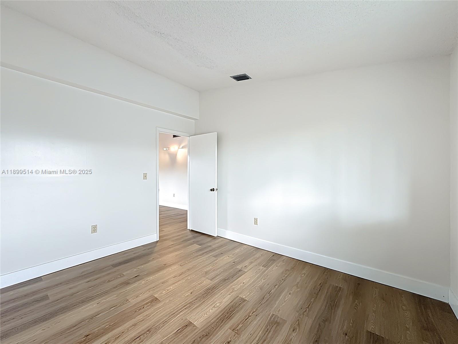 770 NW 106th Ave # 3, Miami Unit: 8B4-3