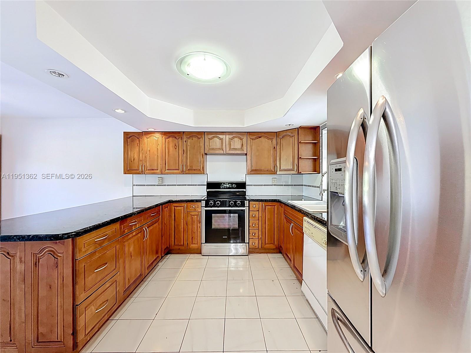 2412 NE 11th St # 160