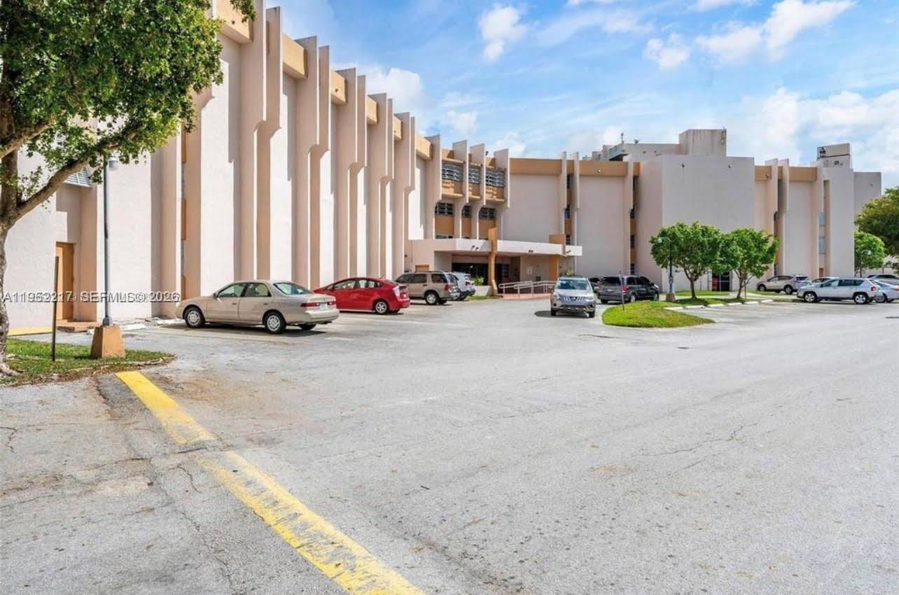 9678 Fontainebleau Blvd # 308