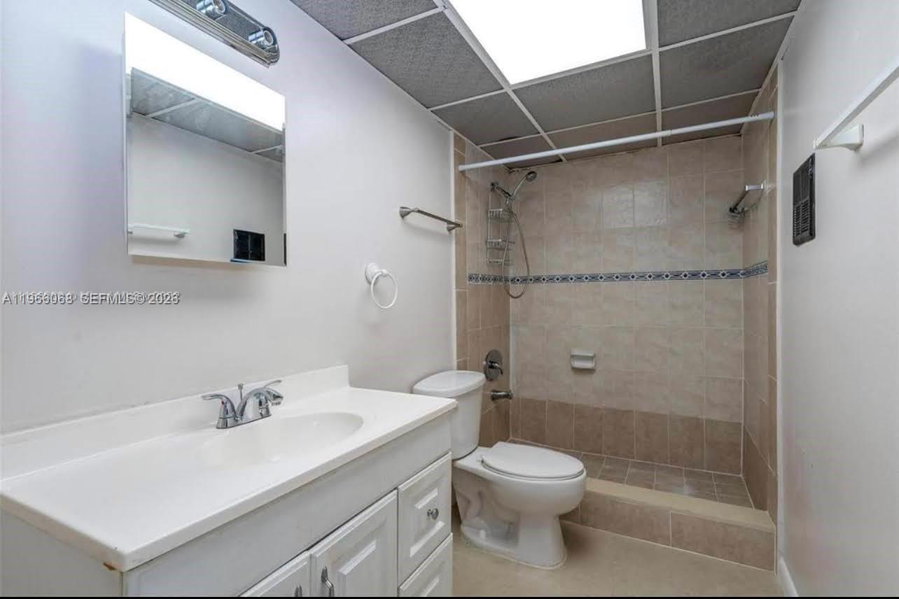 9678 Fontainebleau Blvd # 308