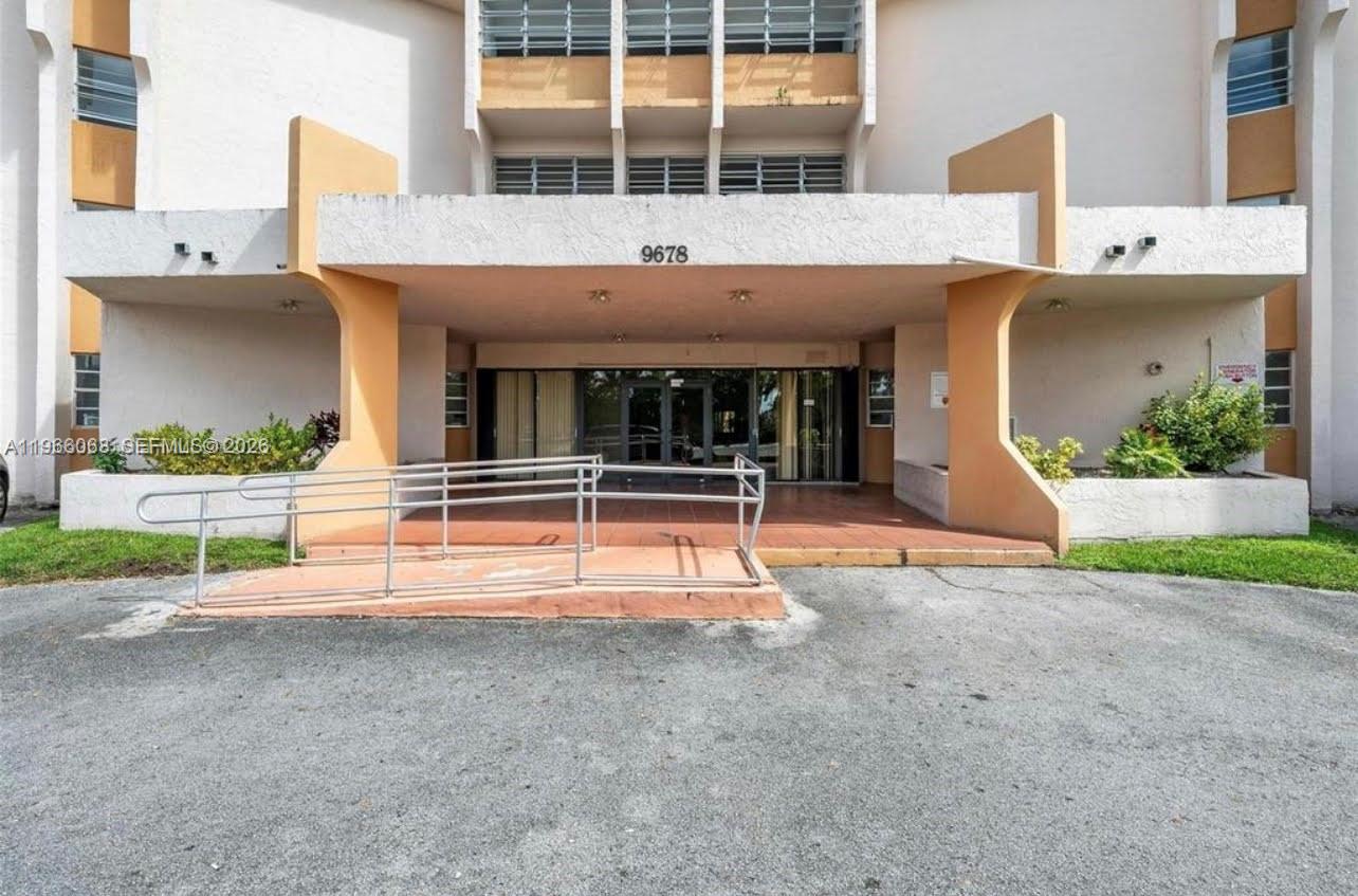 9678 Fontainebleau Blvd # 308