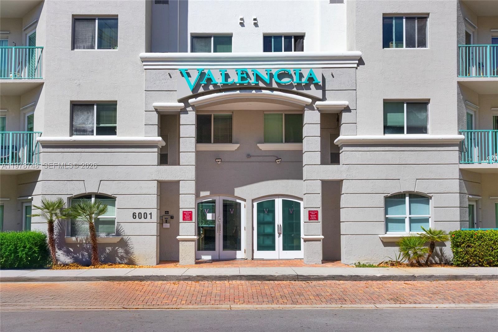 6001 SW 70th St # 429