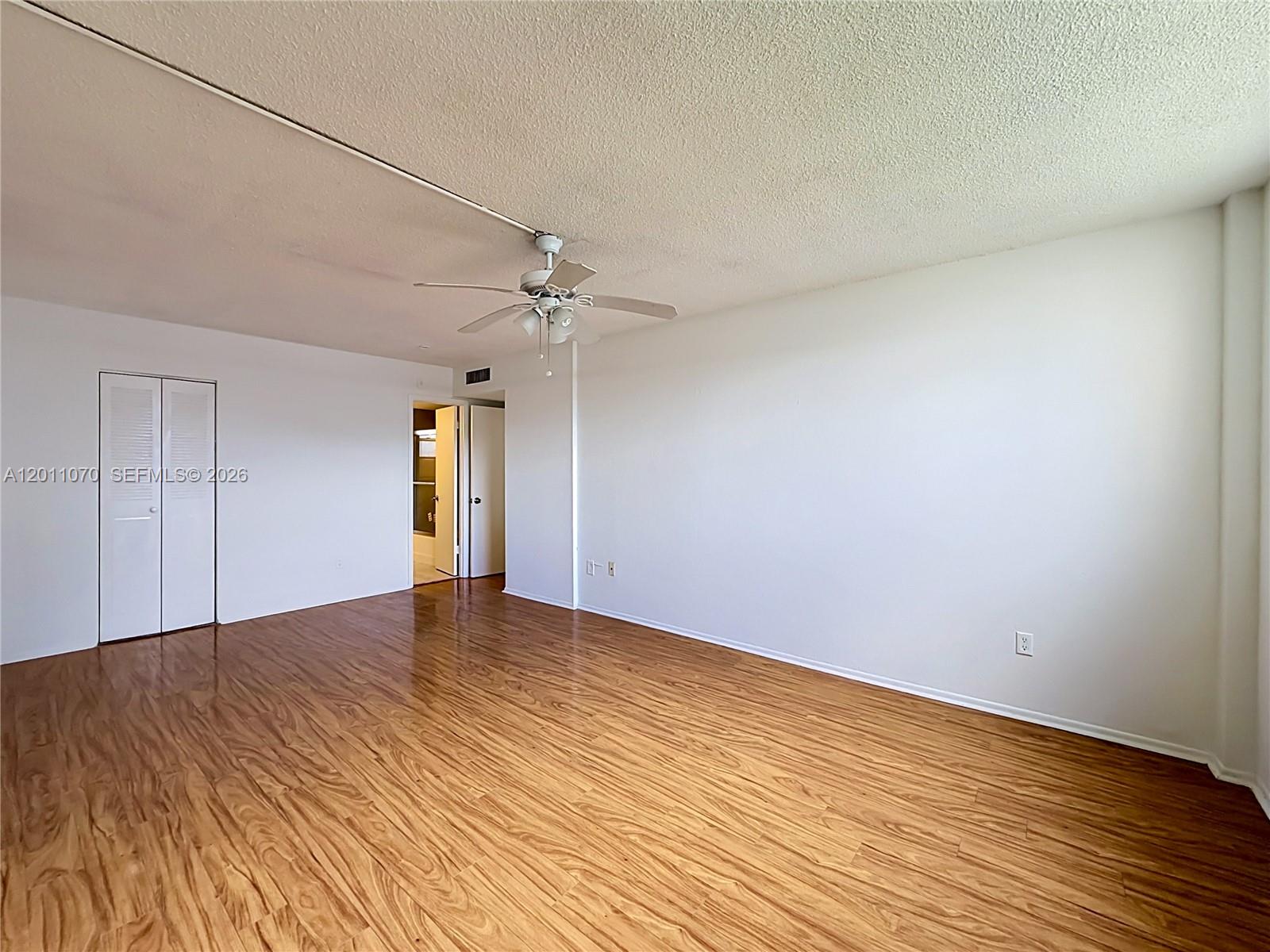 16400 NE 17th Ave # 306