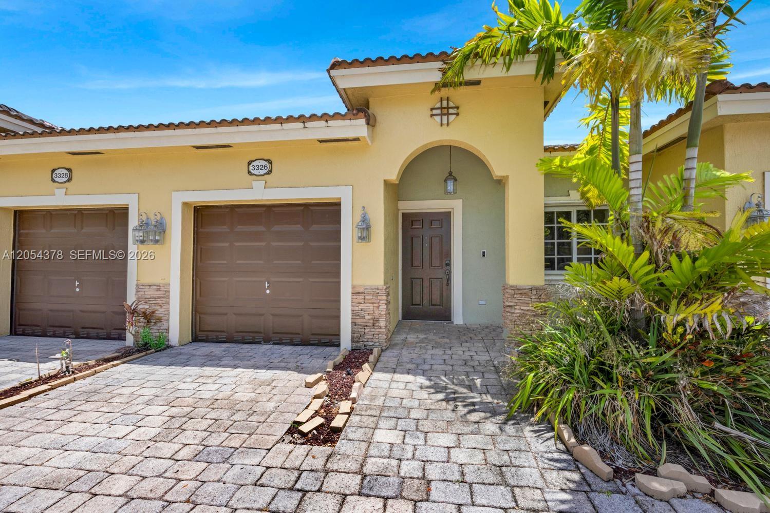 3326 NE 11th Dr