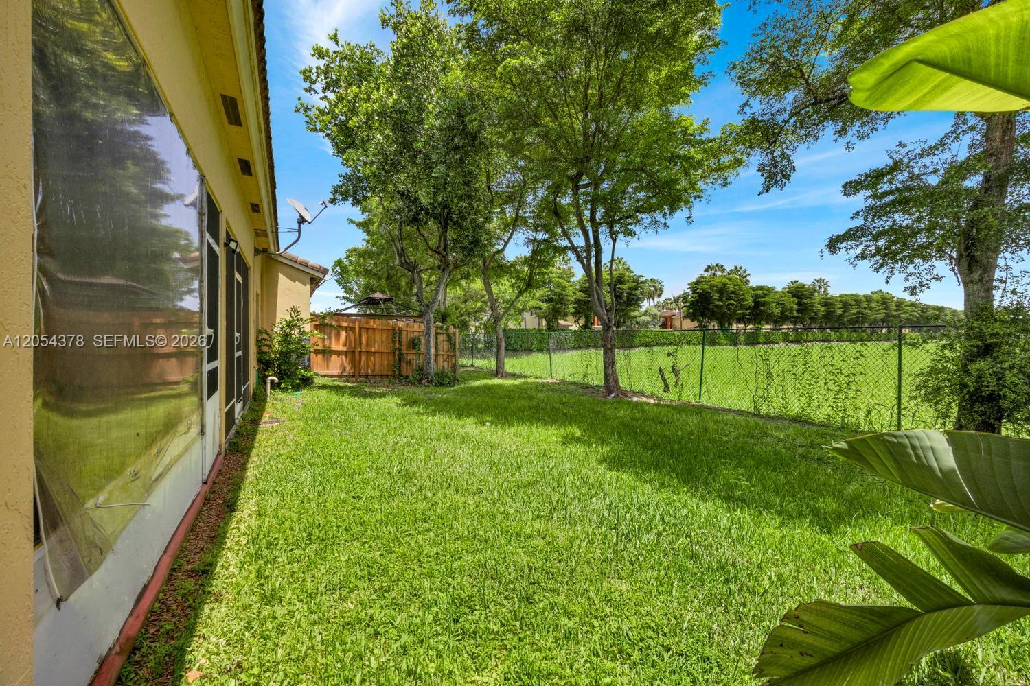 3326 NE 11th Dr