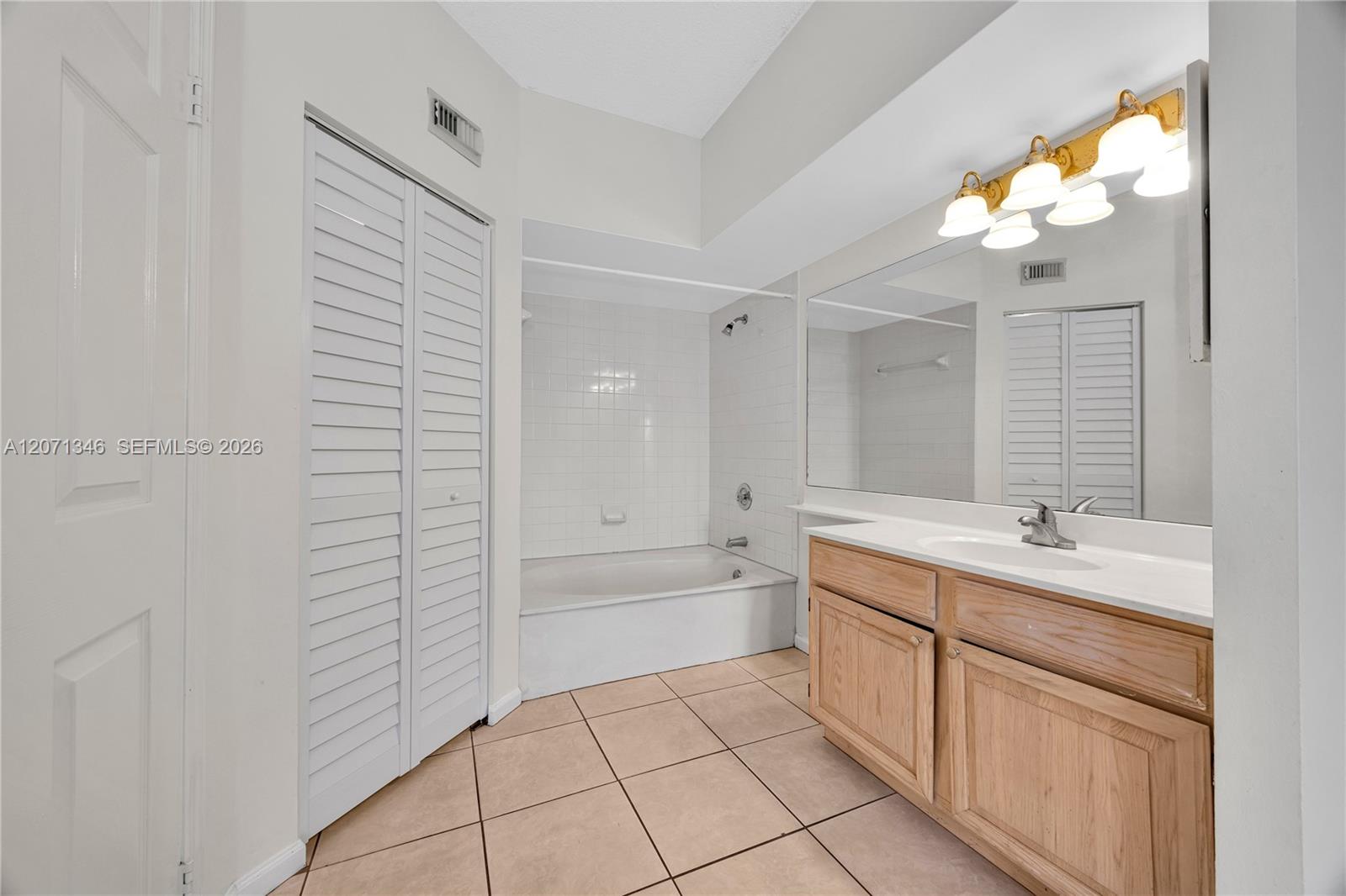 1280 S Alhambra Cir # 2413