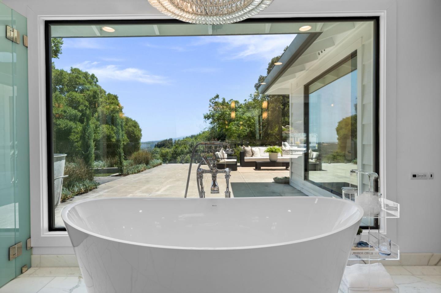 595 Summit Springs RD