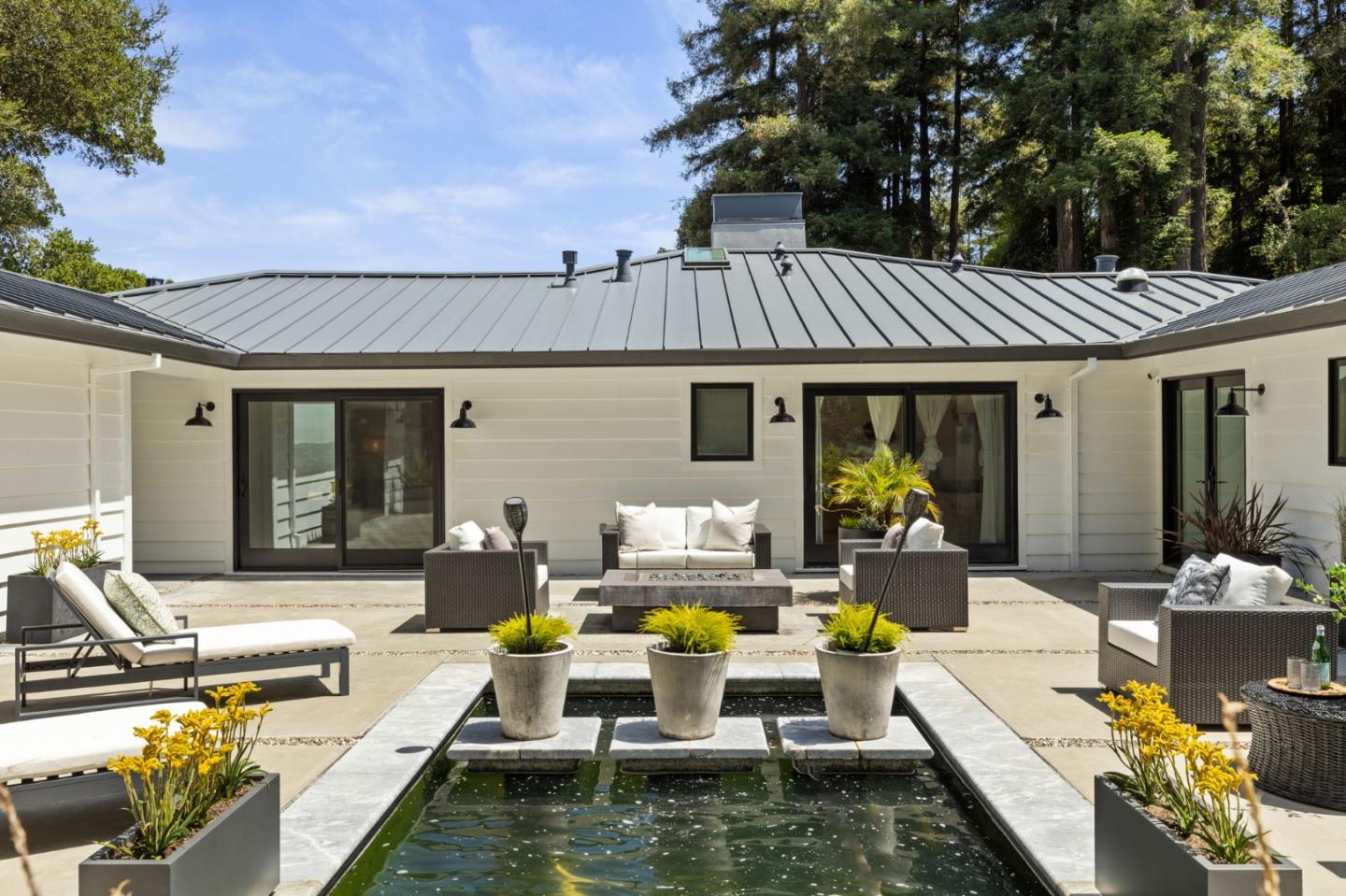 595 Summit Springs RD