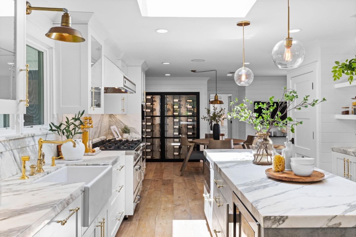 595 Summit Springs RD