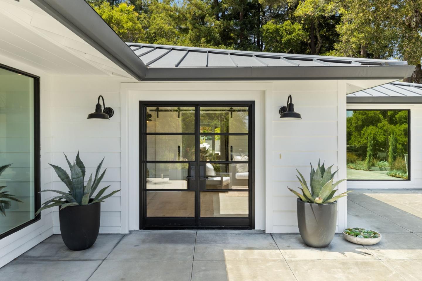 595 Summit Springs RD