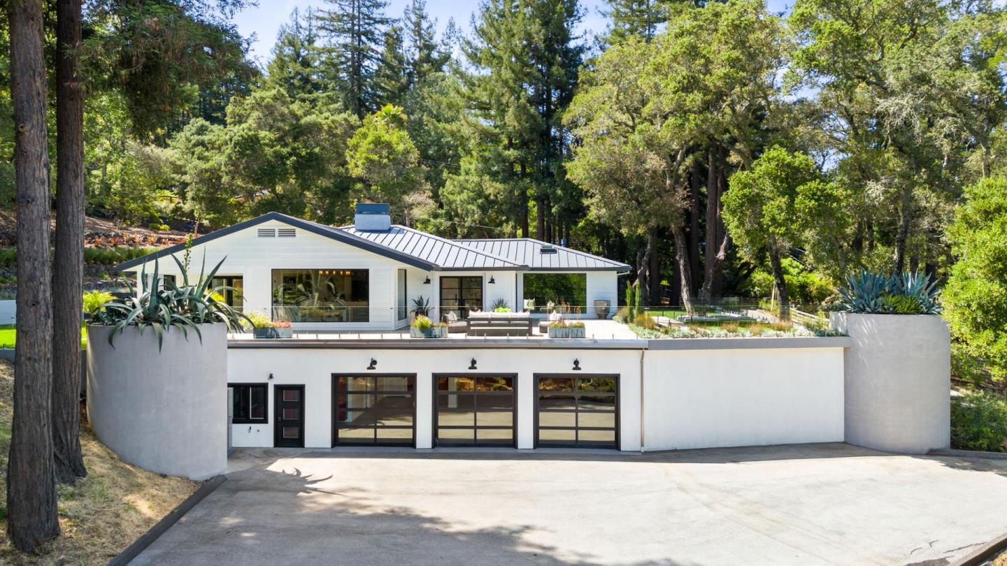 595 Summit Springs RD