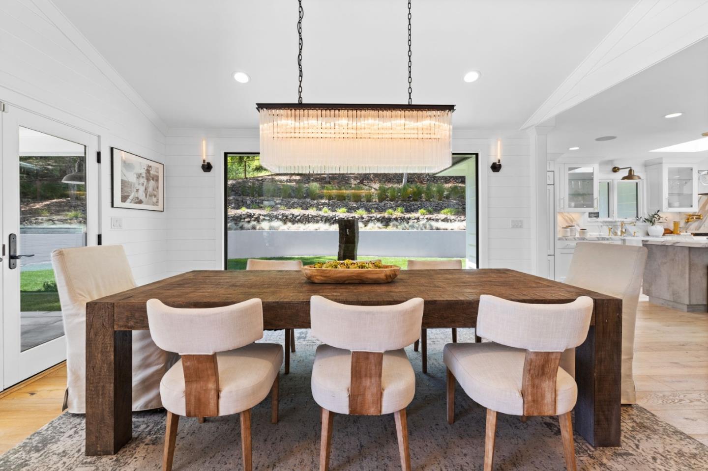 595 Summit Springs RD