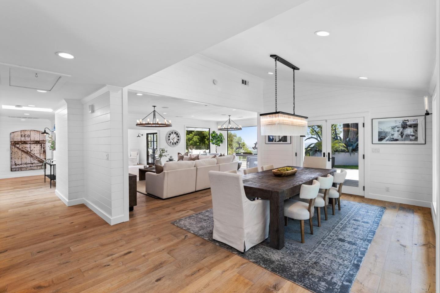 595 Summit Springs RD