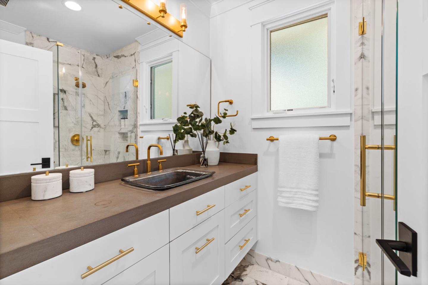 595 Summit Springs RD