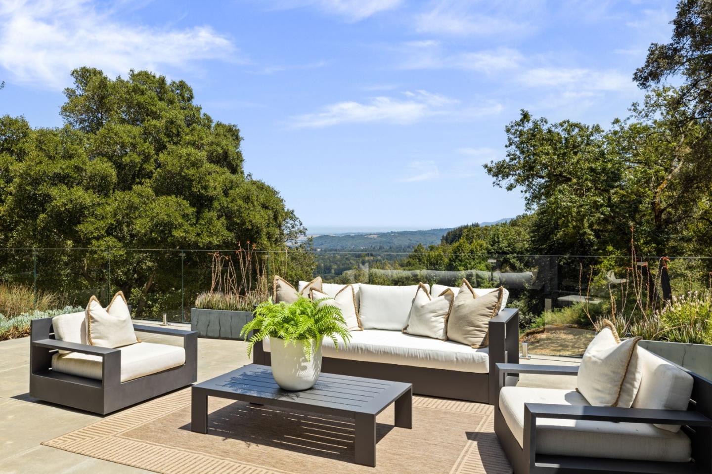 595 Summit Springs RD