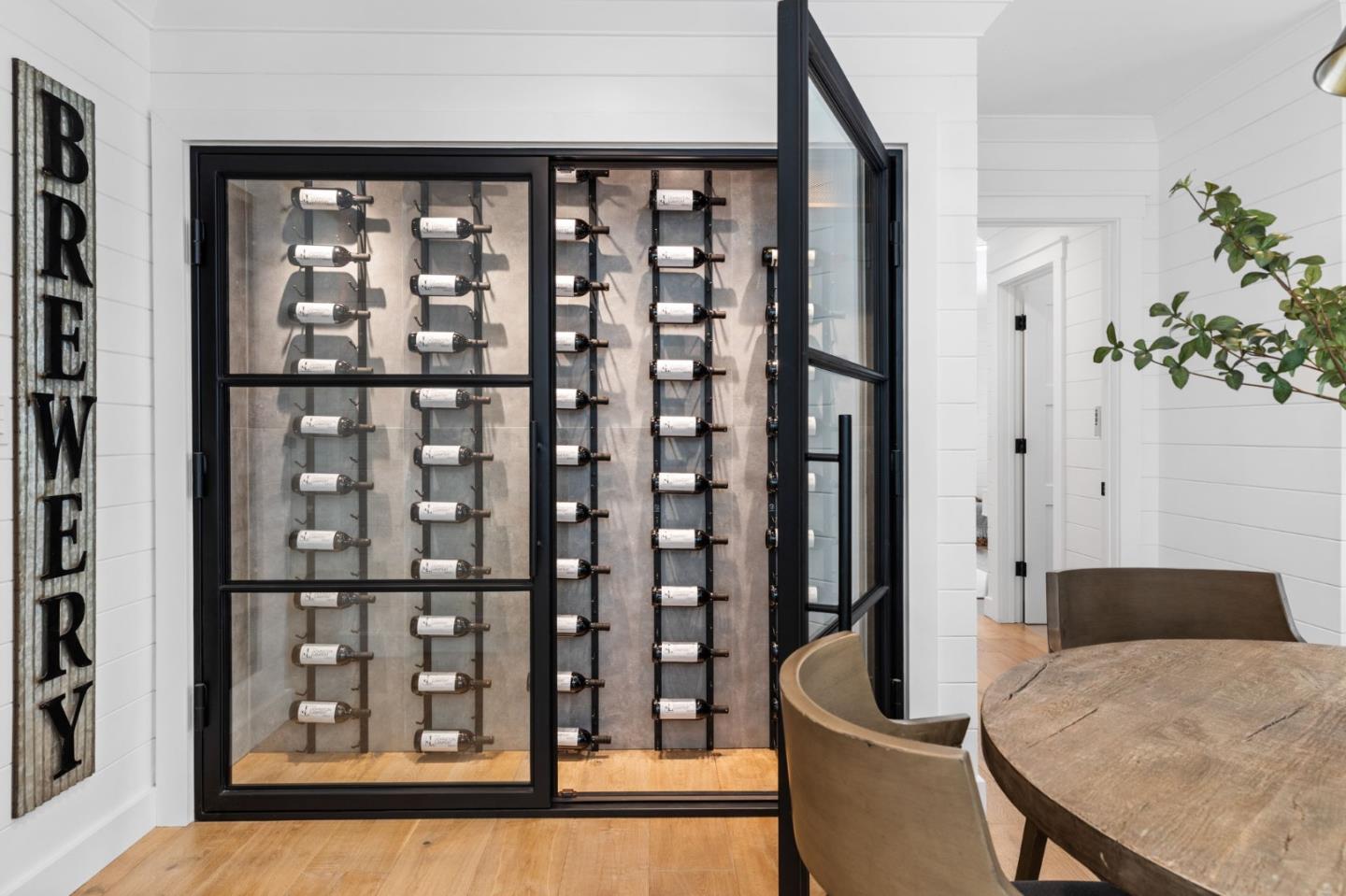 595 Summit Springs RD