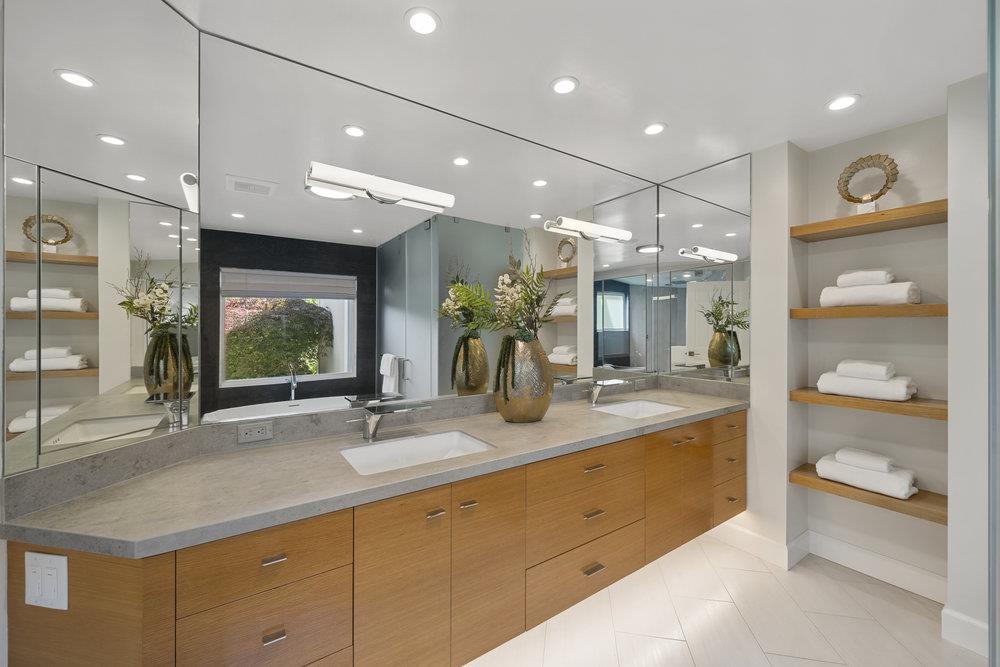 24600 Bella Ladera DR