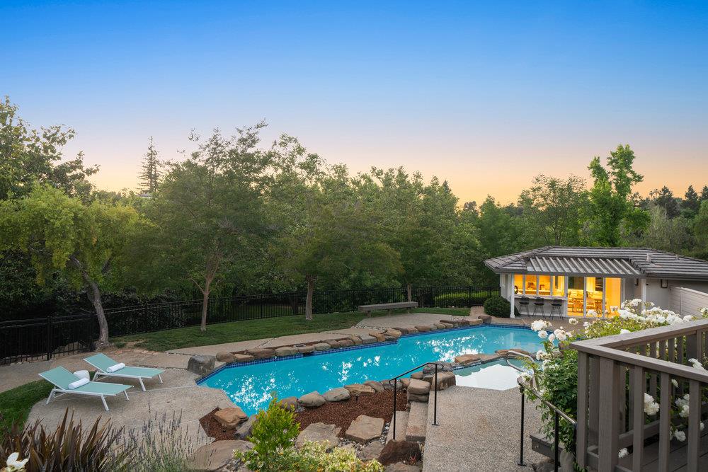 24600 Bella Ladera DR