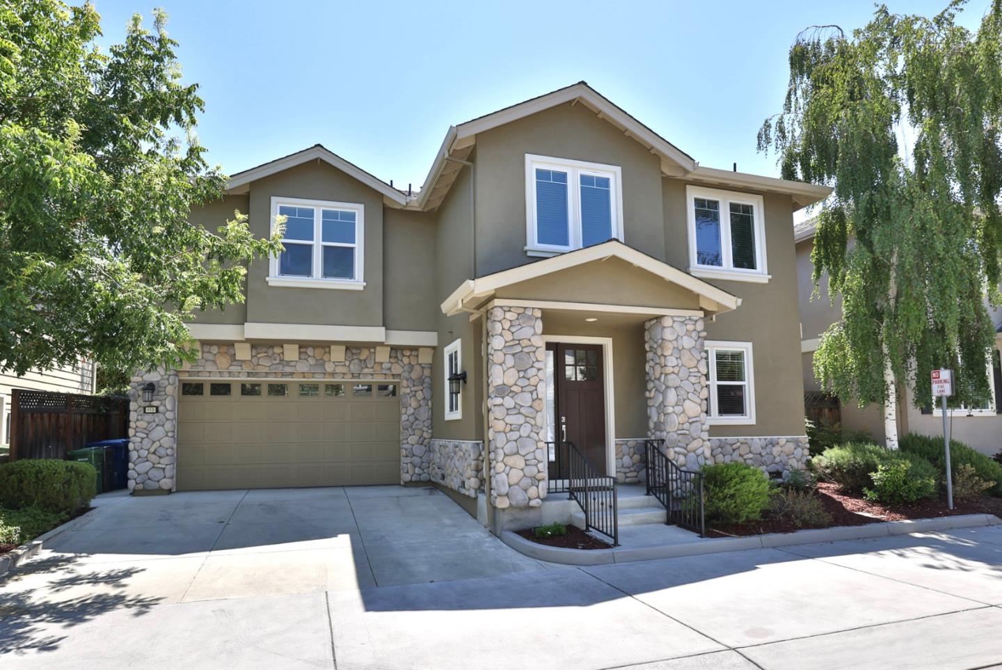113 George Court