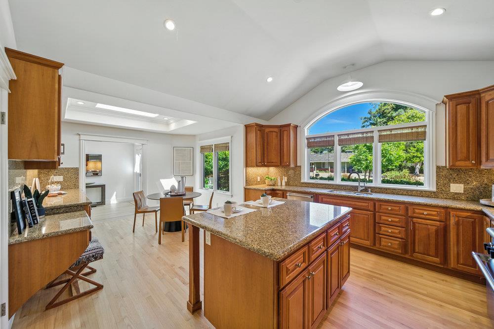 2008 Crist Drive