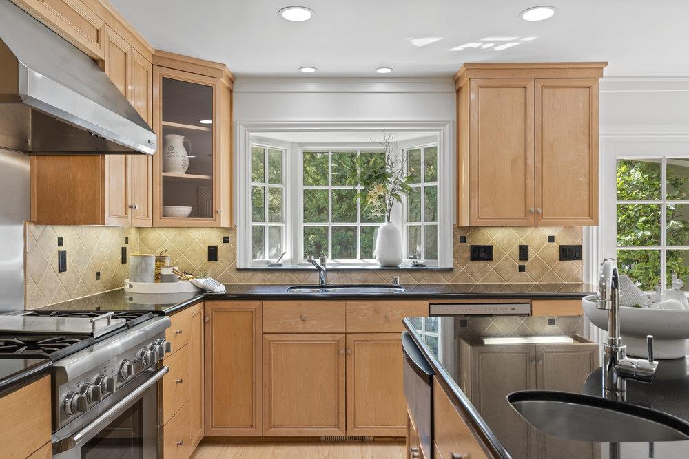 1405 Montclaire Place