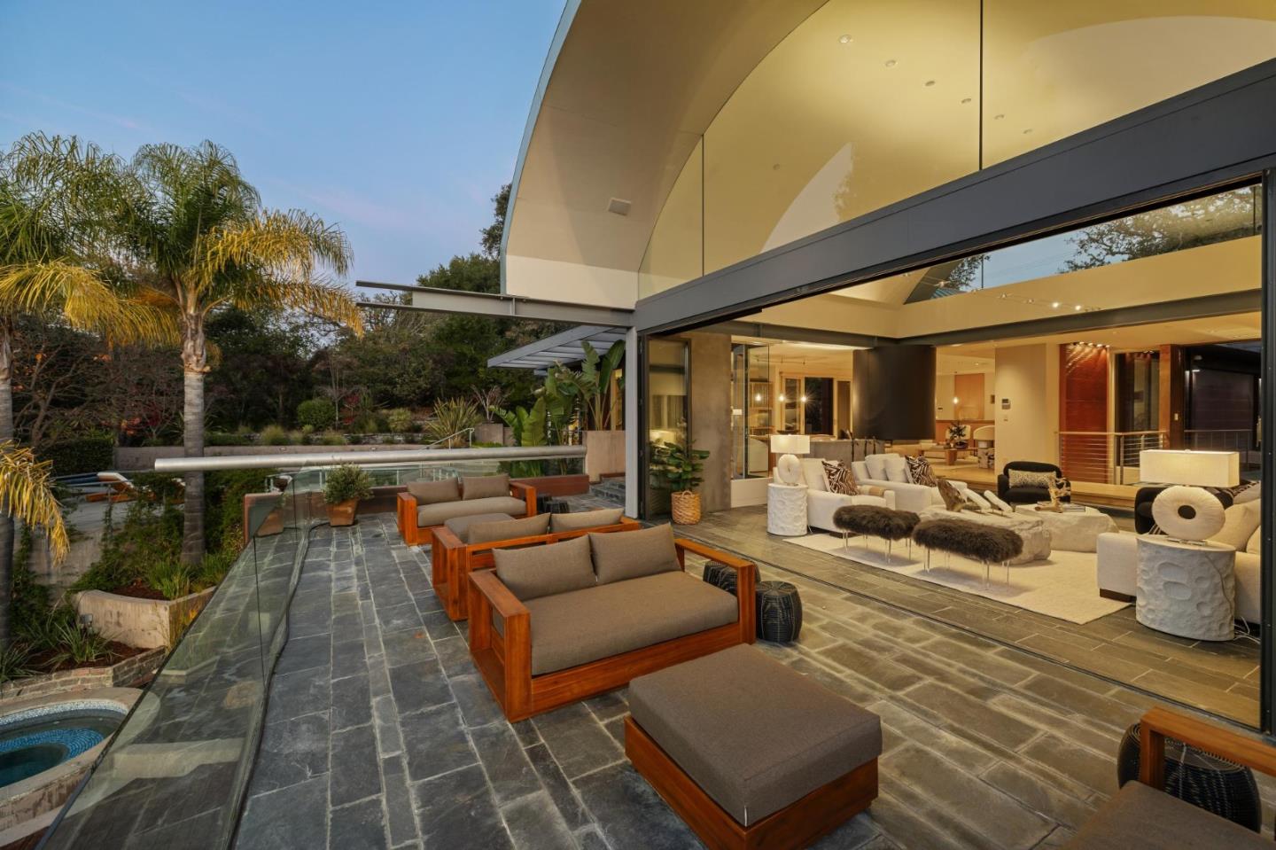 65 Cheyenne Point