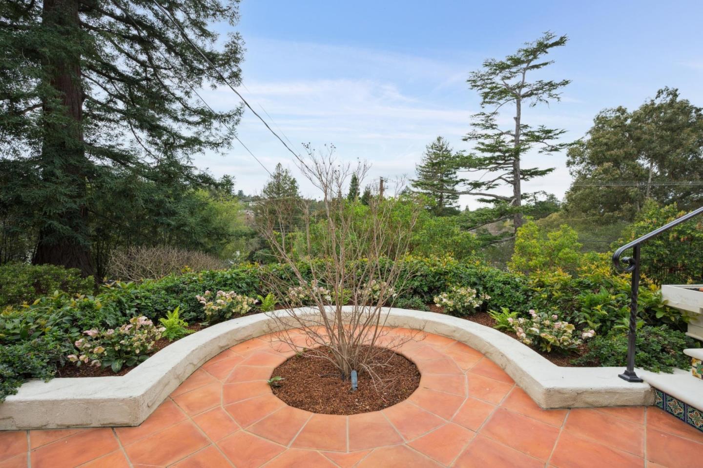 414 Edgewood Road